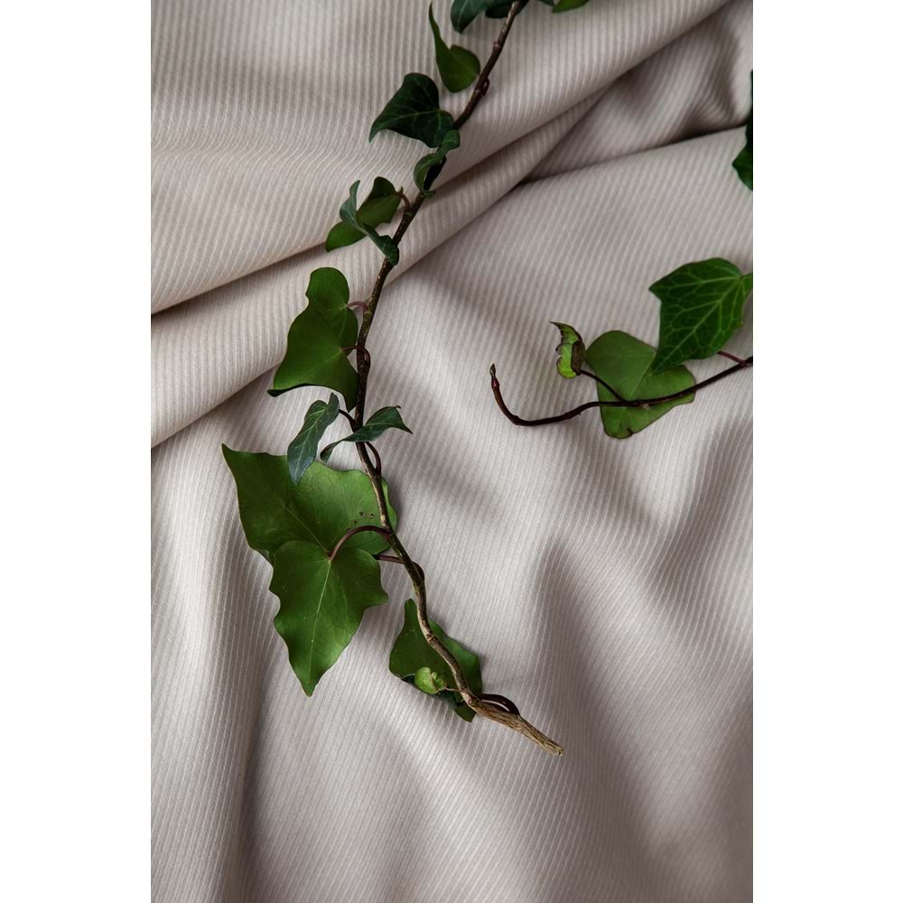 ÇİFT KİŞİLİK BAMBU PIKE SET TANYA BEJ - NEVRESIMLI PIKE TAKIMI