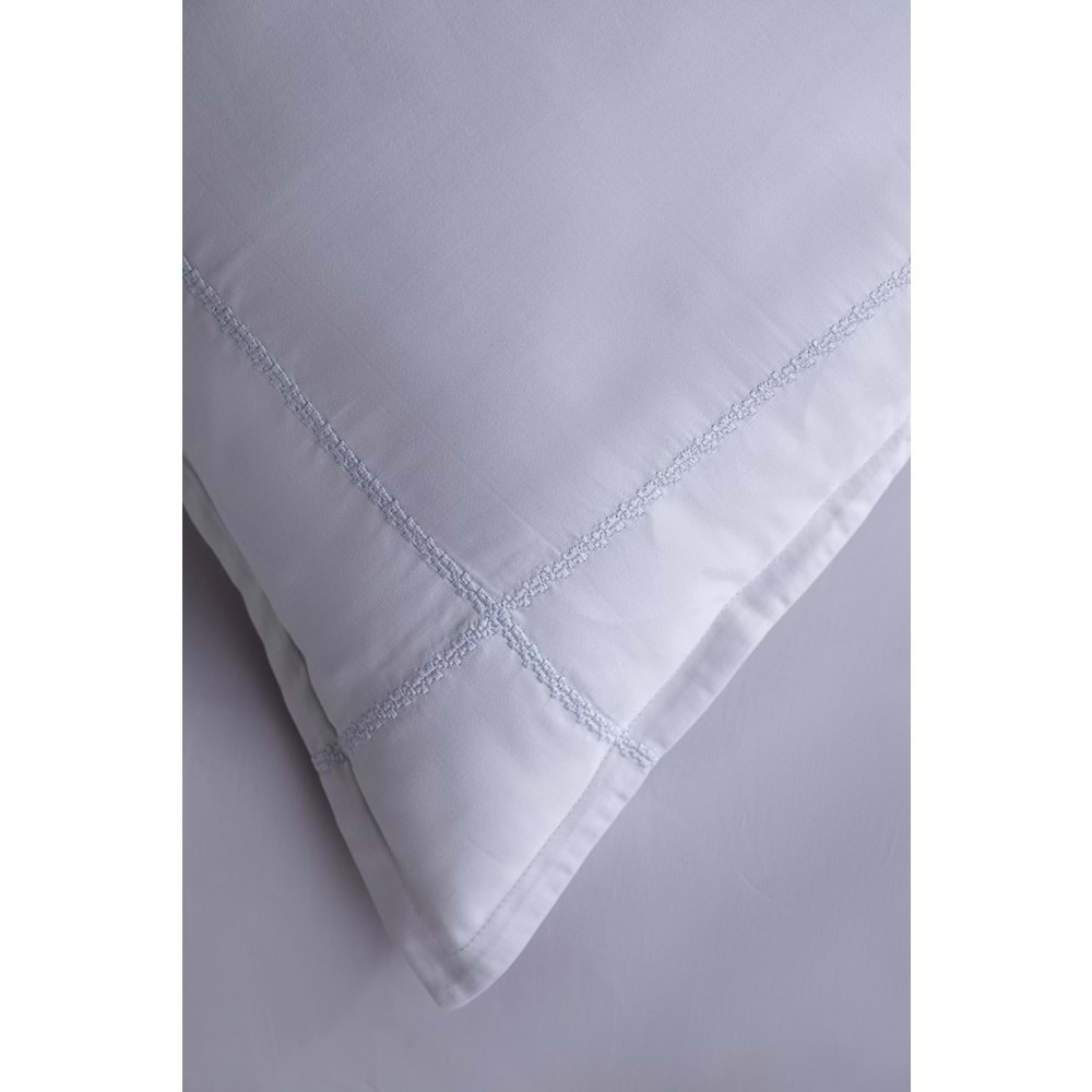 Apricitas Home Runa Gri Nakışlı Çift Kişilik Saten Nevresim Takımı